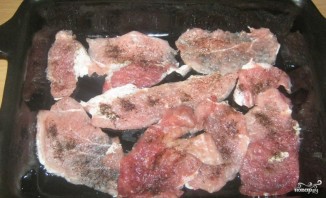 Картошка со свининой и сыром в духовке - фото шаг 4