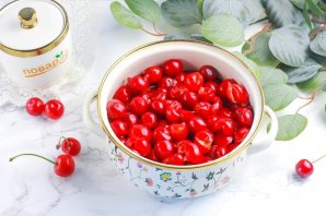 Вишня в сиропе - фото шаг 3
