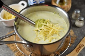 Кето-суп из брокколи - фото шаг 5