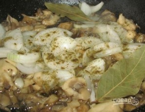 Макароны со сливочным чесночно-грибным соусом - фото шаг 4