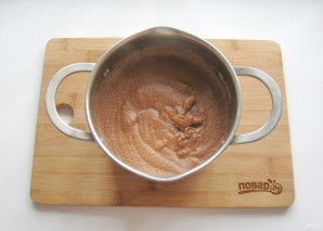 Шоколадный пудинг из манки - фото шаг 7
