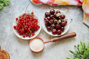 Джем из вишни и красной смородины - фото шаг 1