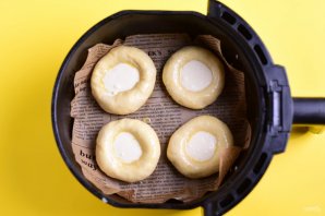 Ватрушки в аэрогриле - фото шаг 18