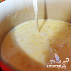 Нежный сырный суп с брокколи - фото шаг 1