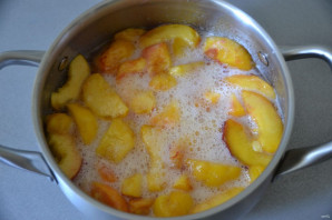 Варенье из персиков с лимоном - фото шаг 8