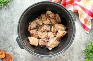 Плов с курицей в мультиварке - фото шаг 2