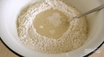 Тесто на вареники на воде - фото шаг 2