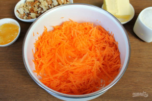 Морковный пирог без яиц - фото шаг 2