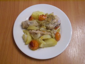 Курица в духовке с овощами и картофелем - фото шаг 6