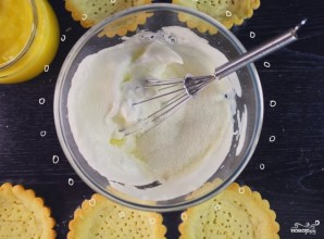Лимонная тарталетка с меренгой - фото шаг 6