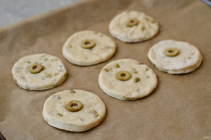 Печенье с оливками - фото шаг 5