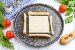 Пирожки из тостового хлеба - фото шаг 2