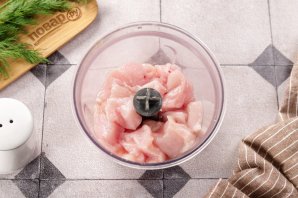 Блинчики из кабачков с курицей - фото шаг 7