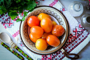 Бурые помидоры на зиму - фото шаг 7