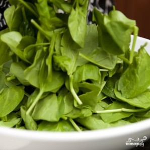 Салат со шпинатом и беконом - фото шаг 2