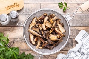 Грибы сушеные жареные - фото шаг 4