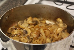 Перец, фаршированный мясом и грибами - фото шаг 3