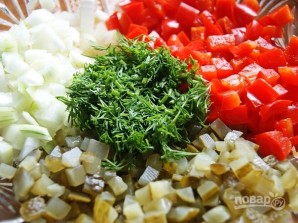 Салат из горбуши с рисом - фото шаг 2