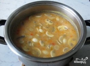 Гороховый суп с томатной пастой - фото шаг 8