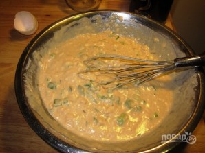 Закусочные оладьи с зеленым луком - фото шаг 3