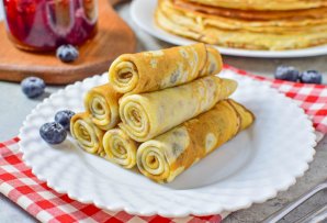 Блины на кефире с кипятком - фото шаг 9