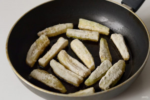 Хрустящие баклажаны в кисло-сладком соусе - фото шаг 6