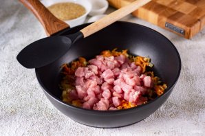 Рис с мясом в горшочках - фото шаг 5