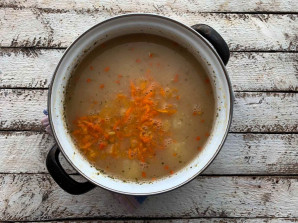 Гороховый суп из брикета - фото шаг 6