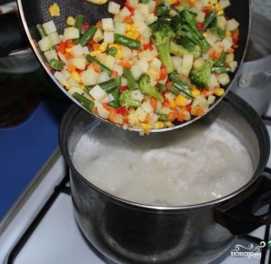 Сырный суп с овощами - фото шаг 2