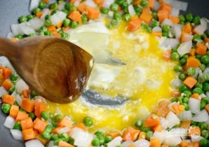 Коричневый рис с яйцом и овощами - фото шаг 3