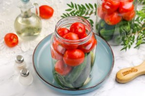 Помидоры с огурцами (закатки) - фото шаг 4