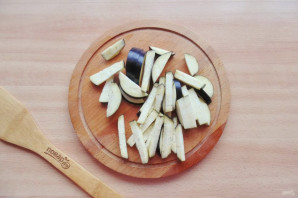 Адыгейский салат с баклажанами - фото шаг 2
