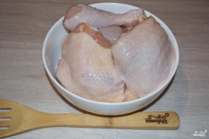 Курица кусочками в духовке в фольге - фото шаг 1