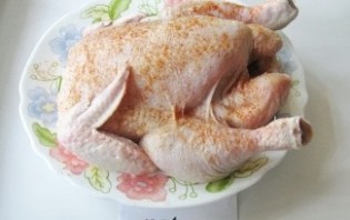 Курица в духовке с овощами - фото шаг 1