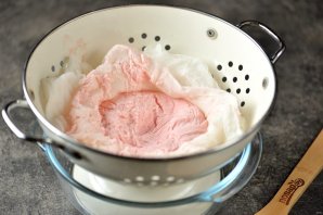 Творожок из йогурта - фото шаг 4