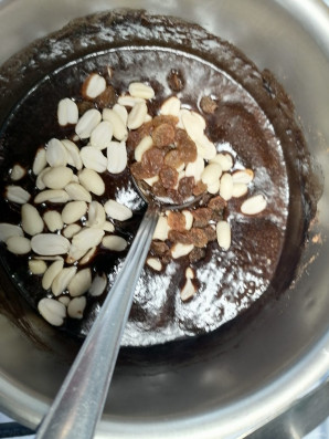 Шоколадная колбаска из поленты "Bravolli" - фото шаг 3