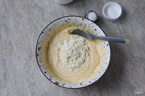 Домашний кекс с творогом - фото шаг 5