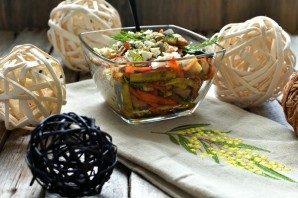 Хрустящий салат с курицей и овощами - фото шаг 4