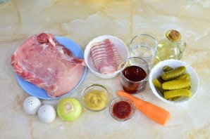 Рулетики из свинины с начинкой - фото шаг 1