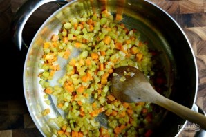 Томатный крем-суп с креветками - фото шаг 3