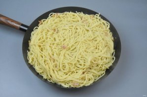 Паста "Карбонара" - фото шаг 13