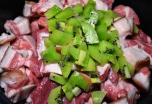 Тушеное мясо в мультиварке "Панасоник" - фото шаг 3
