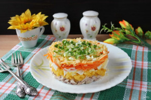 Салат с корейской морковью, курицей и ананасами - фото шаг 8