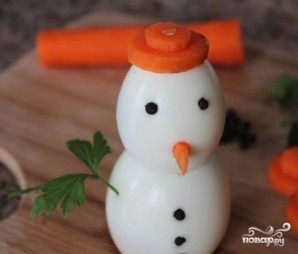 Новогодняя закуска "Снеговик" - фото шаг 5