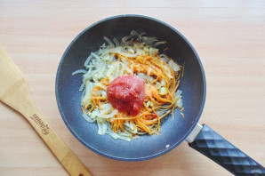 Пеленгас в томатном соусе в духовке - фото шаг 5