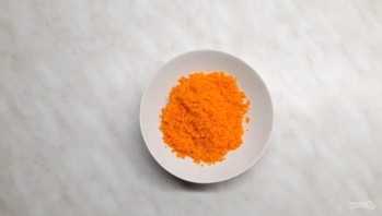 Простой пряный пирог с морковью и апельсинами - фото шаг 1