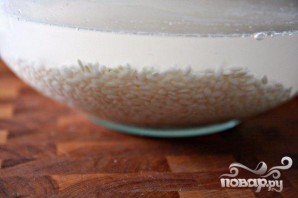 Суп с рисом и креветками - фото шаг 1