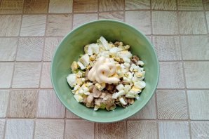 Салат с картошкой и грибами - фото шаг 7