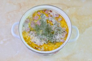 Сырный суп с копченостями - фото шаг 10