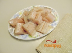 Рыба под соусом "Бешамель" в духовке - фото шаг 4